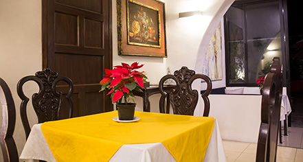 Dining at
Casa Madonna La Providence
in Guadalajara