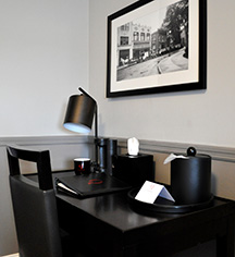 Accommodations:
The Queensbury Hotel
in Glens Falls