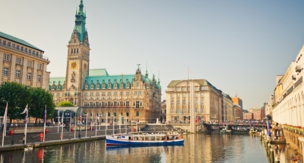 Activities:
Reichshof Hamburg, Curio Collection by Hilton
in Hamburg
