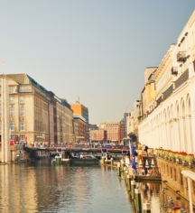 Event Calendar:
Reichshof Hamburg, Curio Collection by Hilton
in Hamburg