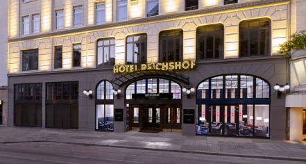 Reichshof Hamburg, Curio Collection by Hilton
in Hamburg