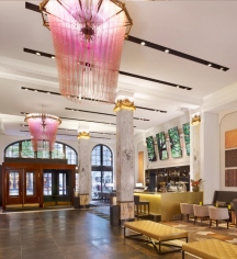 Reichshof Hamburg, Curio Collection by Hilton
in Hamburg