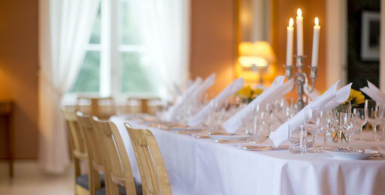 Image of Dining Area Høyevarde Fyrhotell, 1700, Member of Historic Hotels Worldwide, in Havik, Norway, Taste