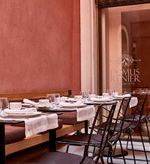 Dining at
Domus Renier Boutique Hotel
in Chania