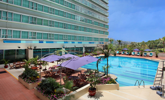 Regal Riverside Hotel
- Activities