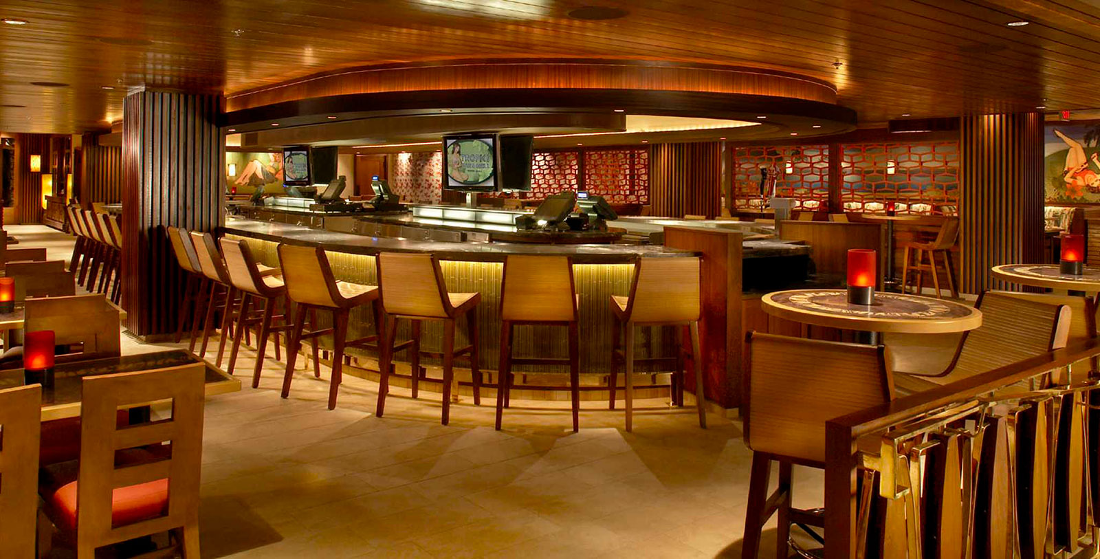 Hotel Bars & Restaurants in Honolulu, Hawaii  Hilton Hawaiian Village®  Waikiki Beach Resort Dining