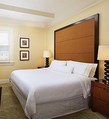 Moana Surfrider, A Westin Resort & Spa
in Honolulu