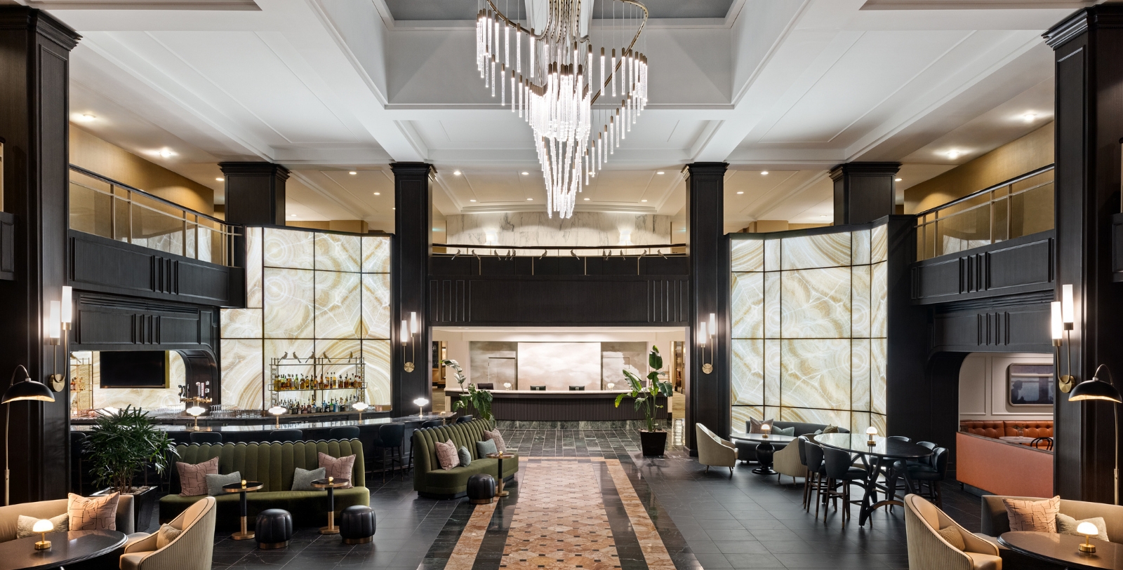 Image of Hotel Lobby of Omni Severin, 1913, Indianapolis, Indiana