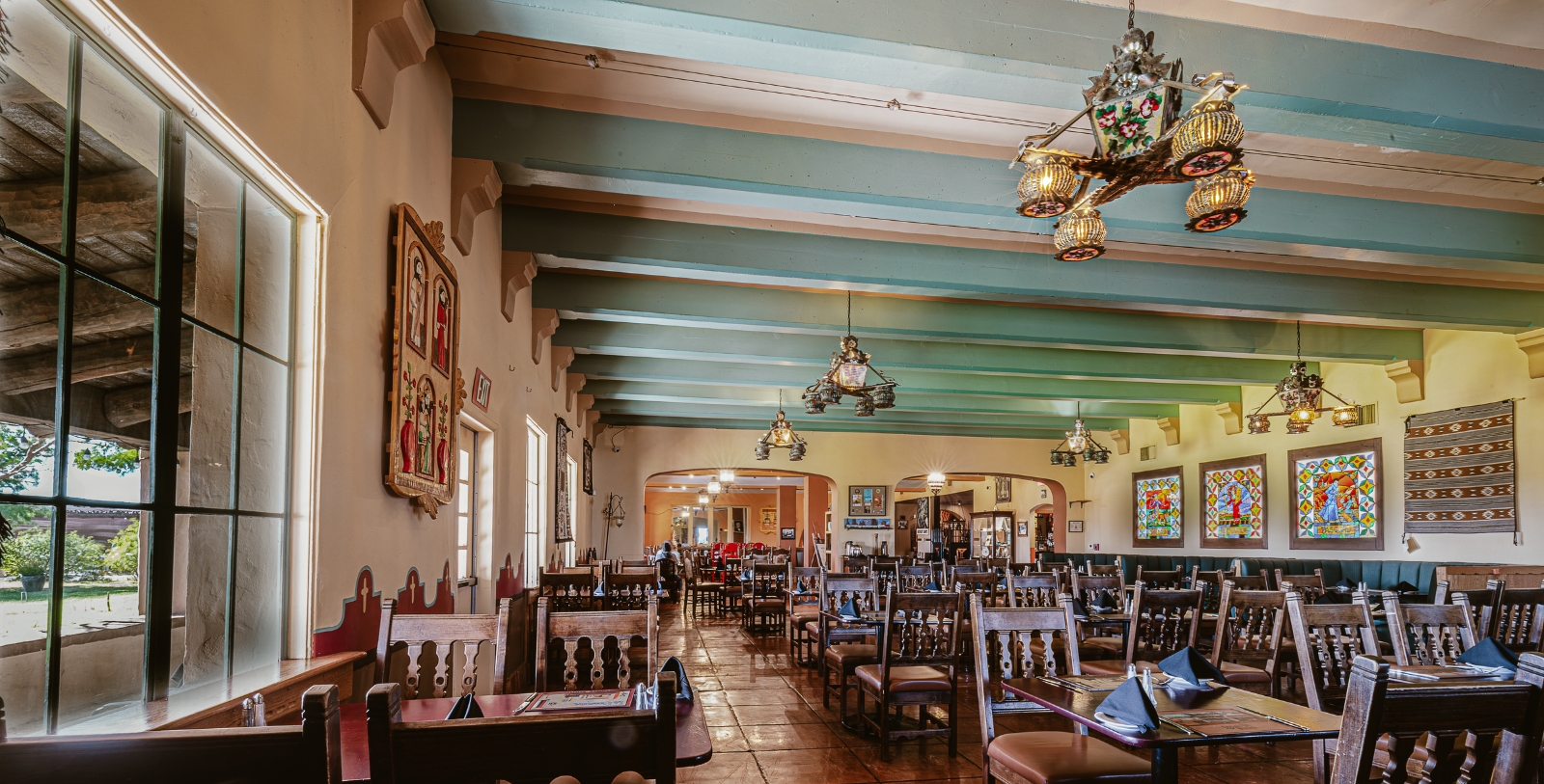 Image of Hotel Coffee Bar at La Posada, 1930, a Member of Historic Hotels of America in Winslow, Arizona.