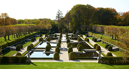 Activities:
OHEKA CASTLE
in Huntington