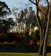 Event Calendar:
OHEKA CASTLE
in Huntington