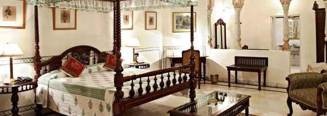 Accommodations:
Alsisar Haveli
in Jaipur