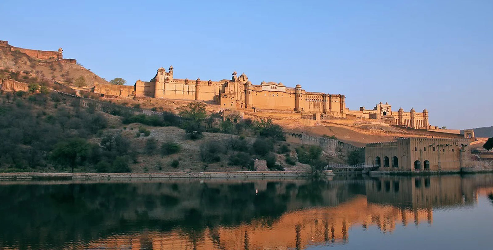 Tour the vibrant city of Jaipur with its ancient monuments, exemplary gardens, and peripheral walls.