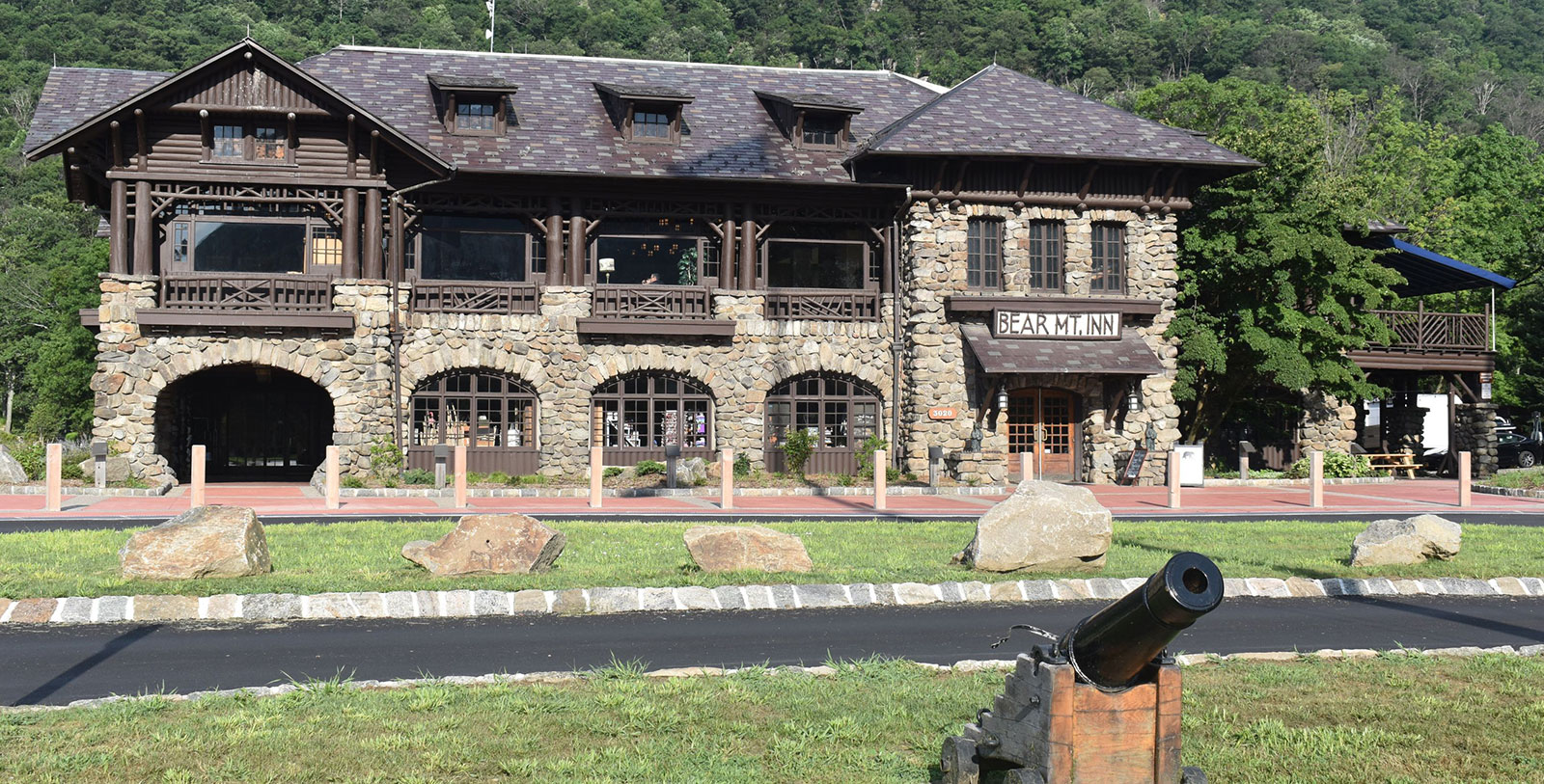 Explore the verdant wilderness trails of the surrounding Bear Mountain State Park. Experience the Storm King Art Center, a 500-acre outdoor museum.