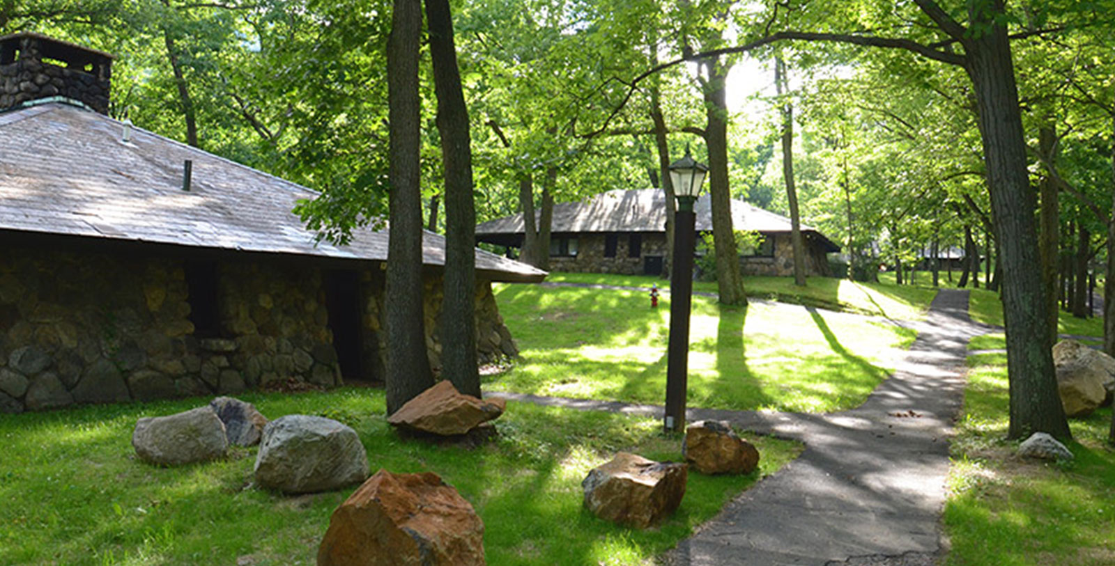 Experience deer, bears, coyotes and more at the Bear Mountain’s Trailside Museums & Zoo.