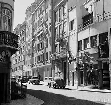 Historical image of the exterior of Hotel Lisboa Plaza, formerly Hotel Condestável, circa 1954 in Lisbon, Portugal.