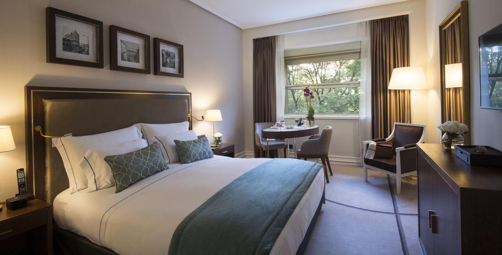 Image of Guestroom at Tivoli Avenida Liberdade Lisboa, 1933, Member of Historic Hotels Worldwide, in Lisbon, Portugal, Location Map