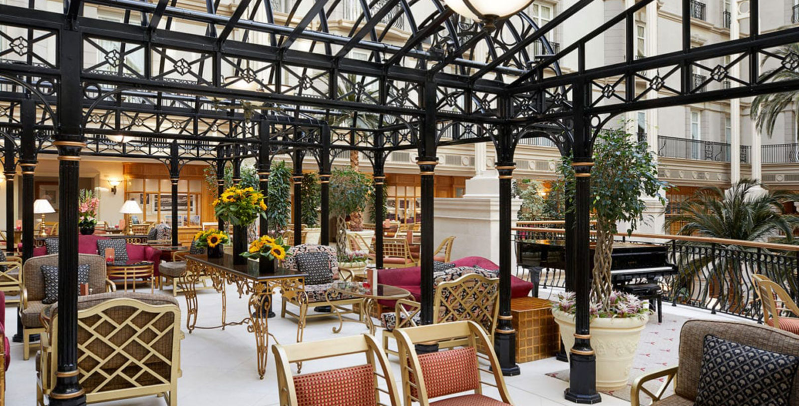 Image of the Garden Terrace The Landmark London United Kingdom