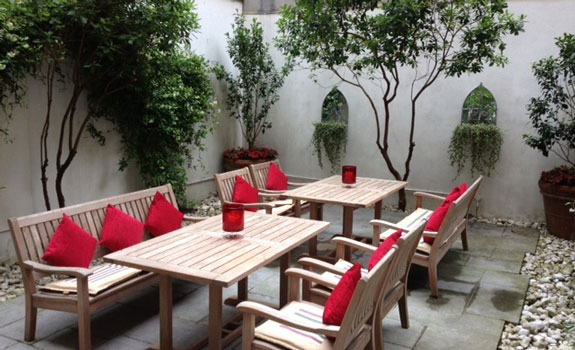 The Royal Park Hotel
- Dining