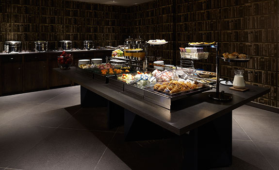 Hotel Xanadu
- Dining