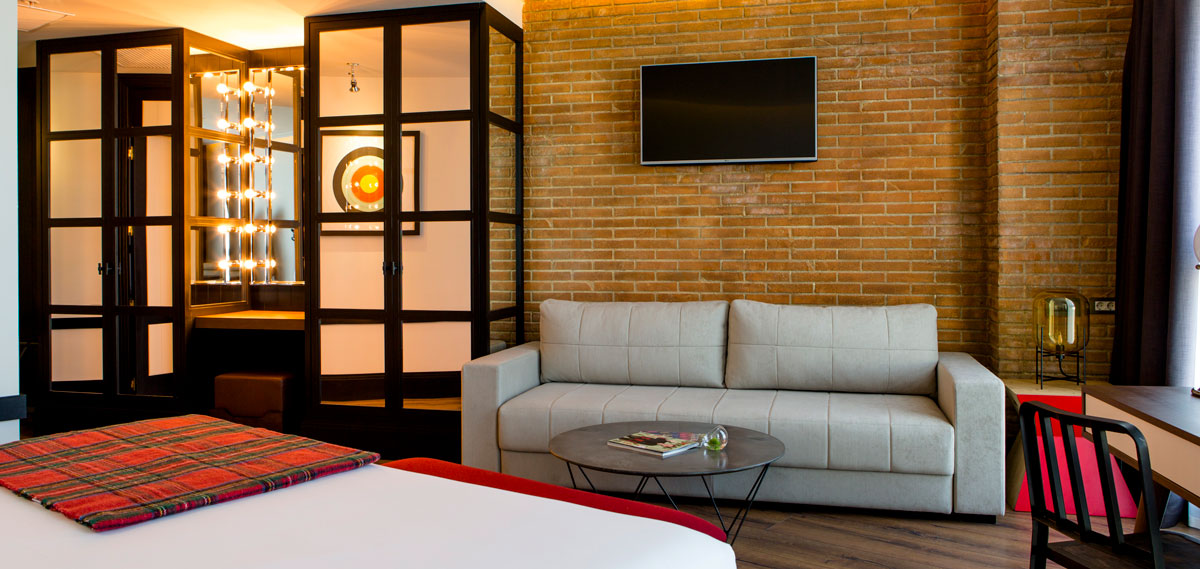 atocha chat rooms Search for hotel weare chamartin choose room type, read guest reviews, compare hotel price, and book the best hotel room with tripcom. atocha chat rooms Search for hotel weare chamartin choose room type, read guest reviews, compare hotel price, and book the best hotel room with tripcom.