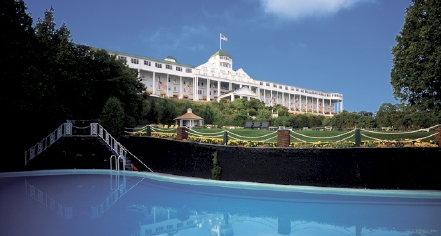 Activities:
Grand Hotel
in Mackinac Island