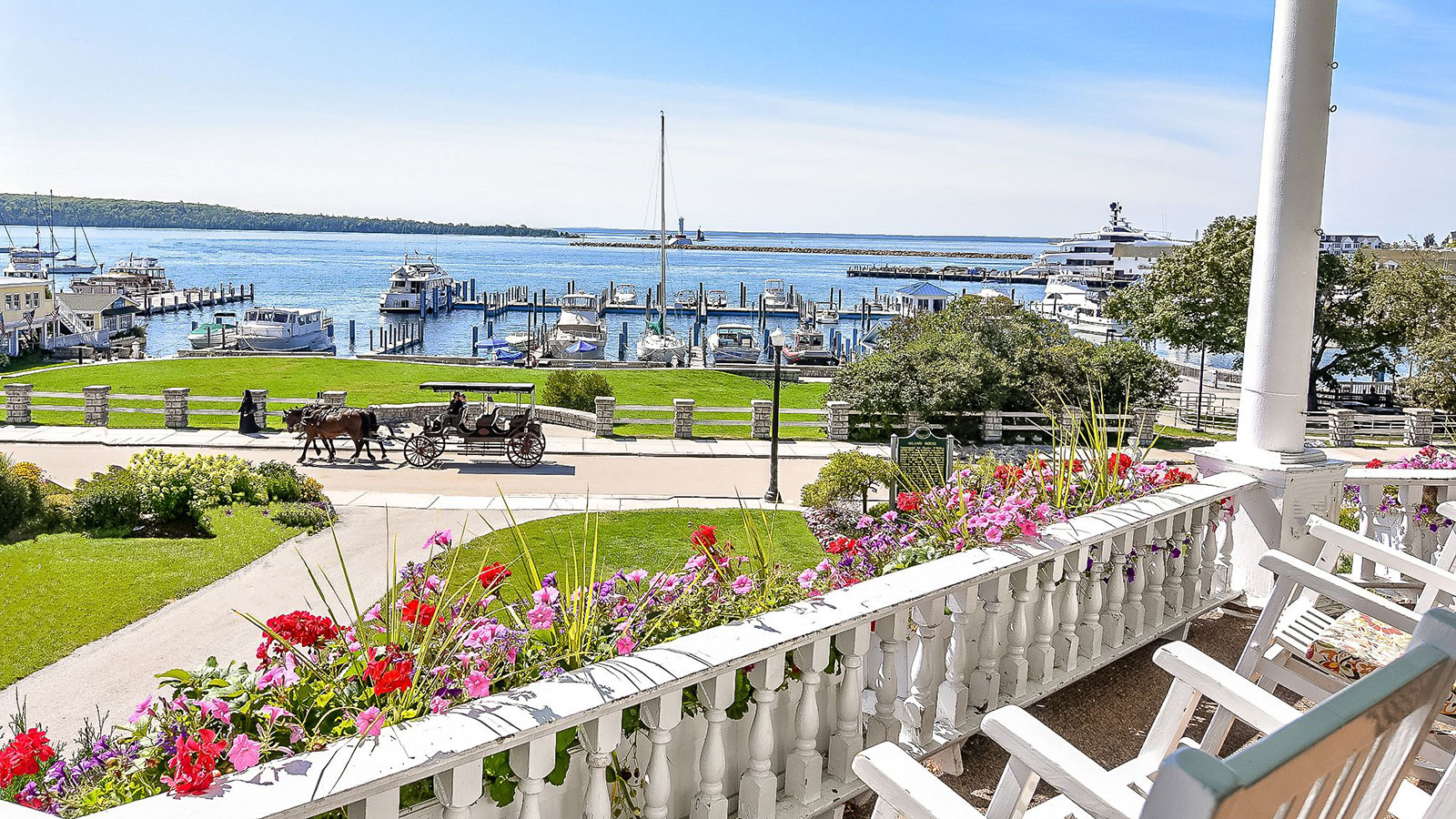 Hotel Special Offers In Mackinac Island Michigan House Island House Hotel