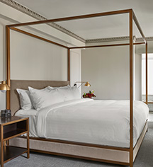 Hotel Phillips Kansas City, Curio Collection by Hilton
in Kansas City