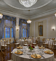 Weddings:
Hotel Phillips Kansas City, Curio Collection by Hilton
in Kansas City