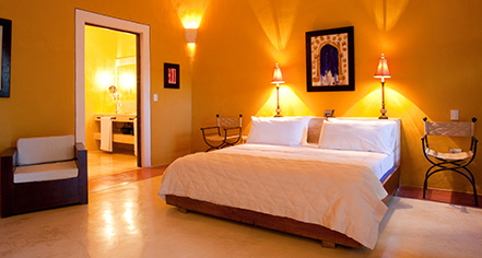 Accommodations:
Hotel Hacienda Merida
in Merida