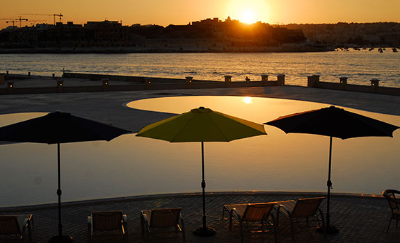 Grand Hotel Excelsior
- Activities