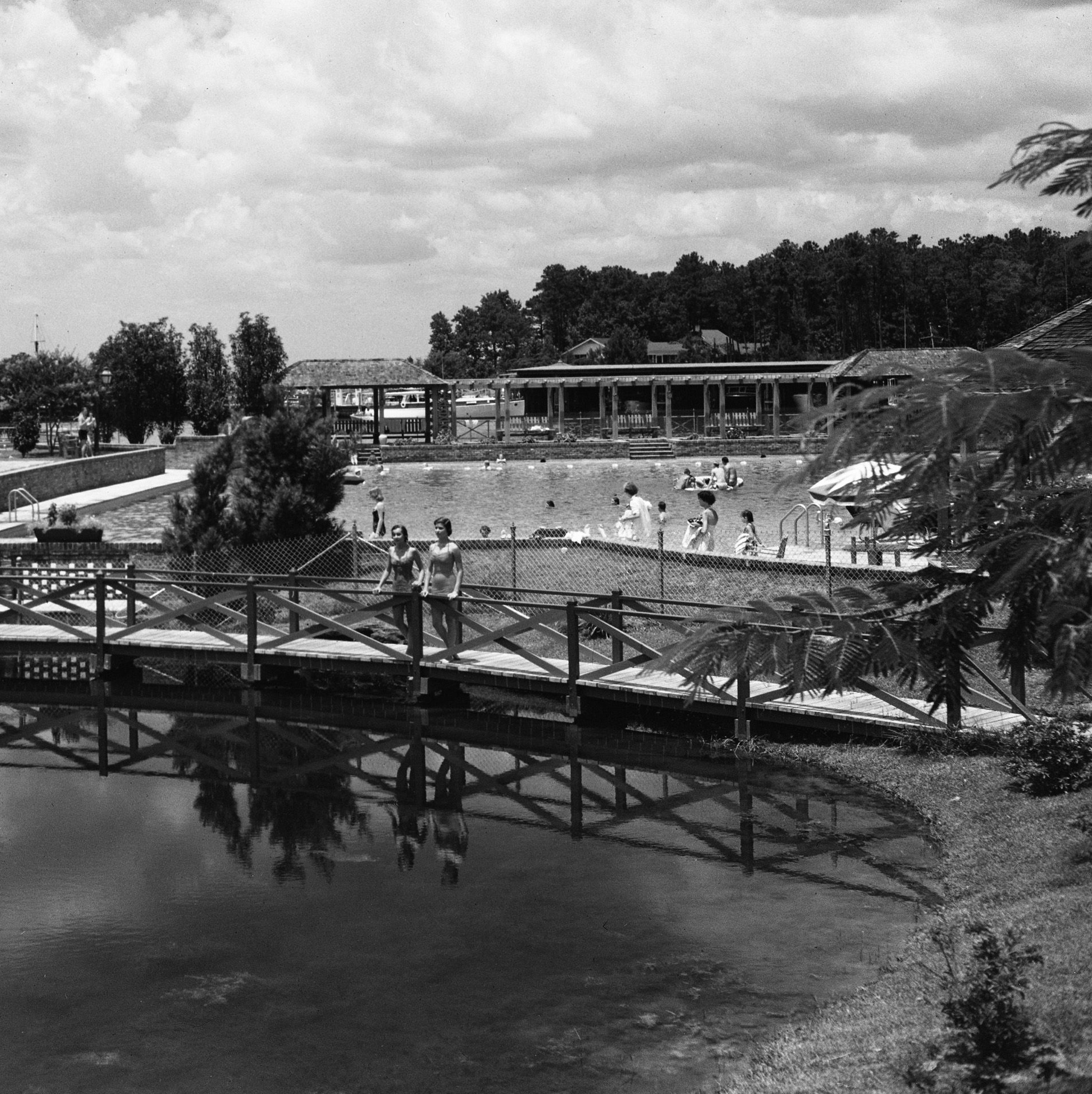 Historical Image of Exterior Grounds, Grand Hotel Golf Resort & Spa, 1847, Member of Historic Hotels of America, in Point Clear, Alabama.