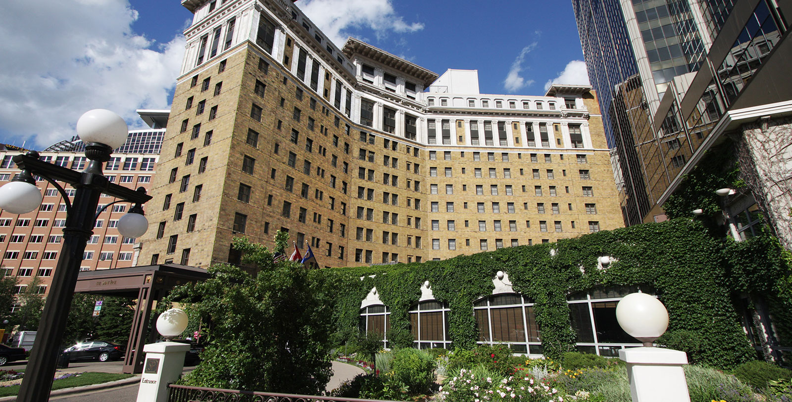 The Saint Paul Hotel: Luxury, Historic, Deluxe, Elegant, Premier Hotels  Twin Cities