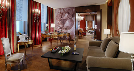 Event Calendar:
Hotel Vier Jahreszeiten Kempinski Munich
in Munich