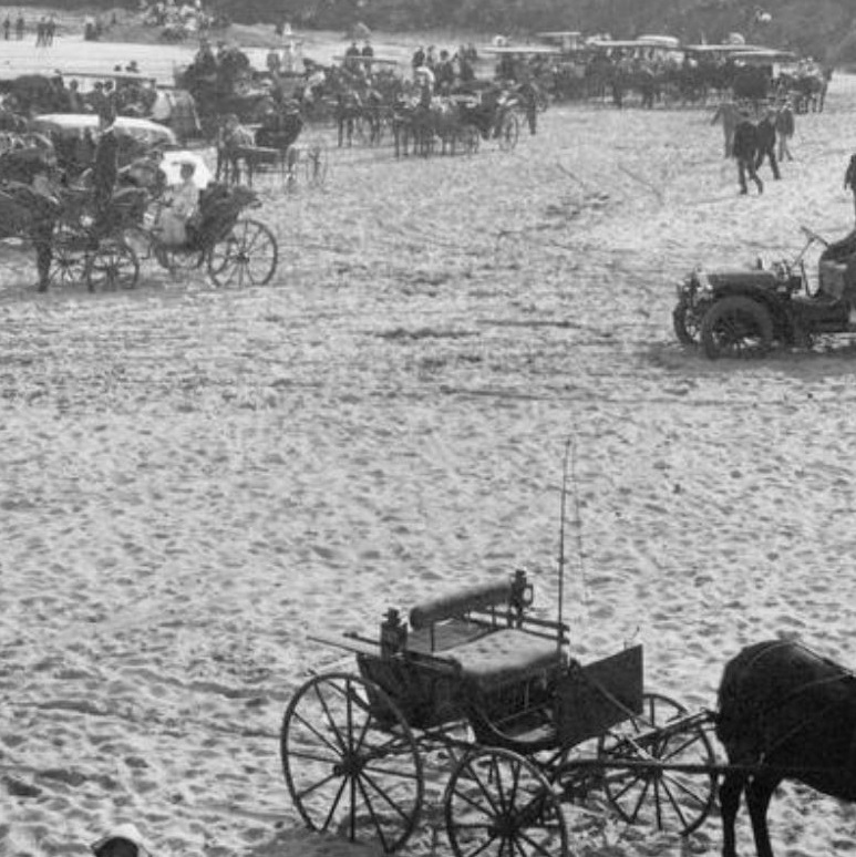 Historical Image of Beach in Middletown, Newport Beach Hotel & Suites, 1940, Member of Historic Hotels of America, in Middletown, Rhode Island.