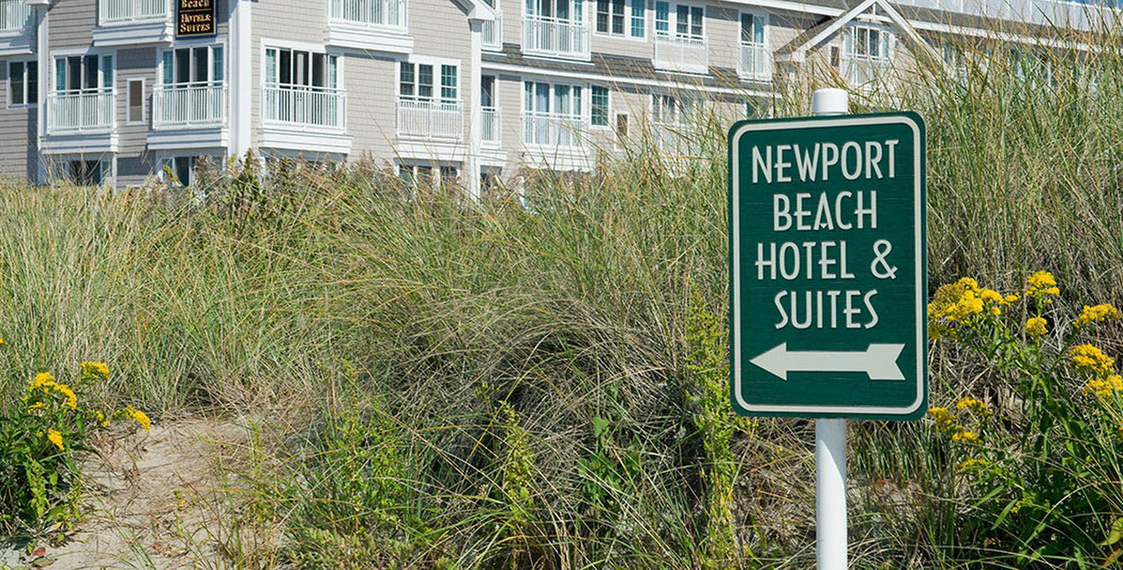 Discover the gambrel-style of the Newport Beach Hotel & Suites.