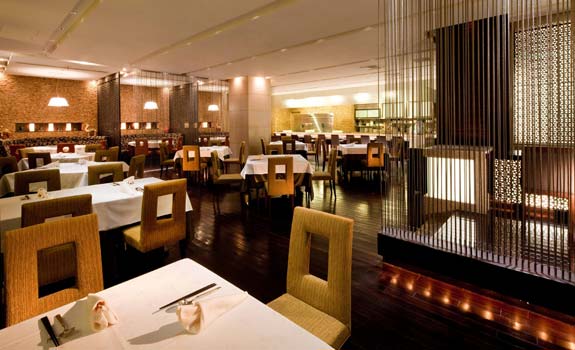 Royal Park Hotel
- Dining