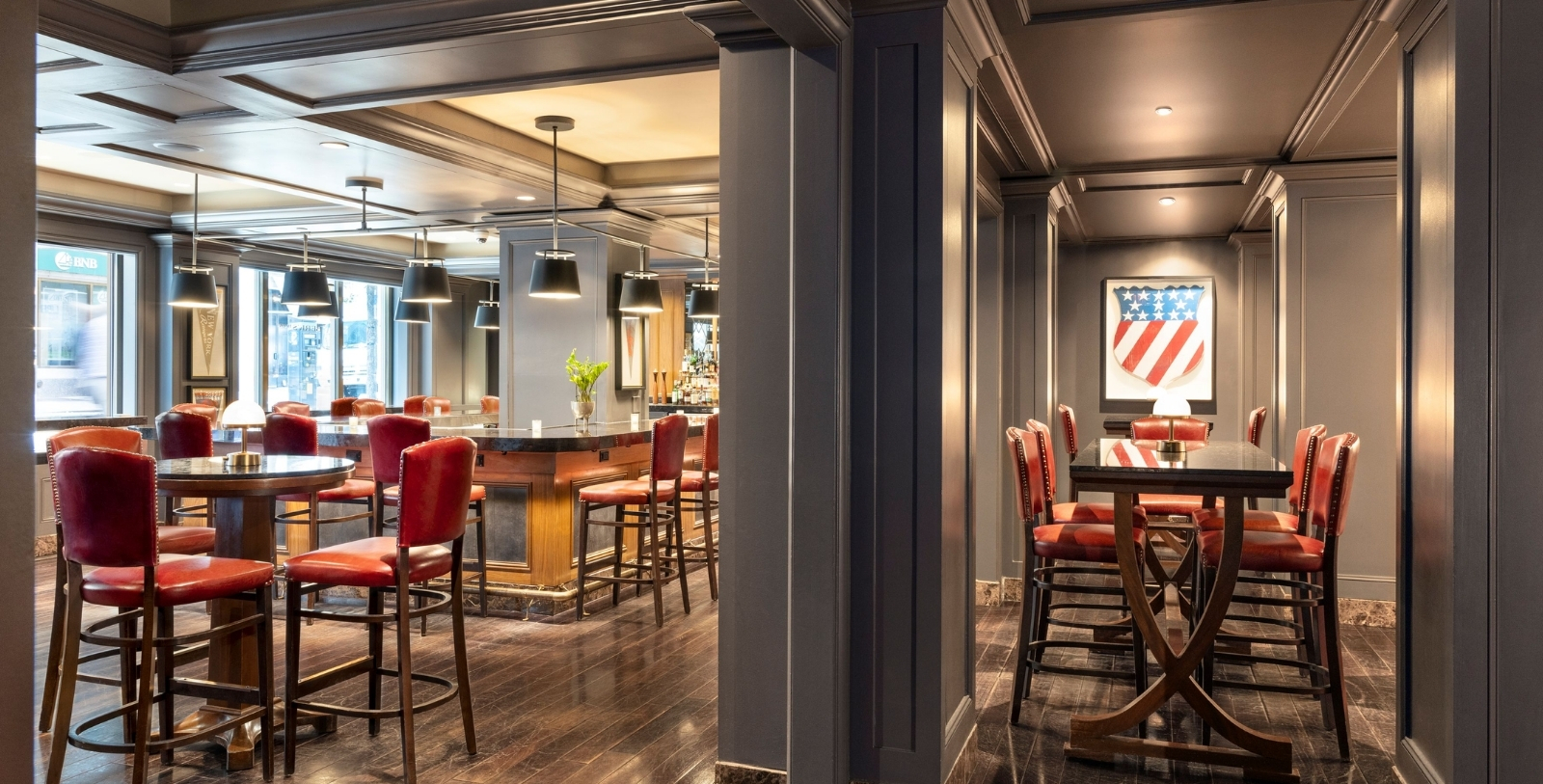 Image of Berk's Bar, Omni Berkshire Place, New York City, New York, 1926, Member of Historic Hotels of America, Taste