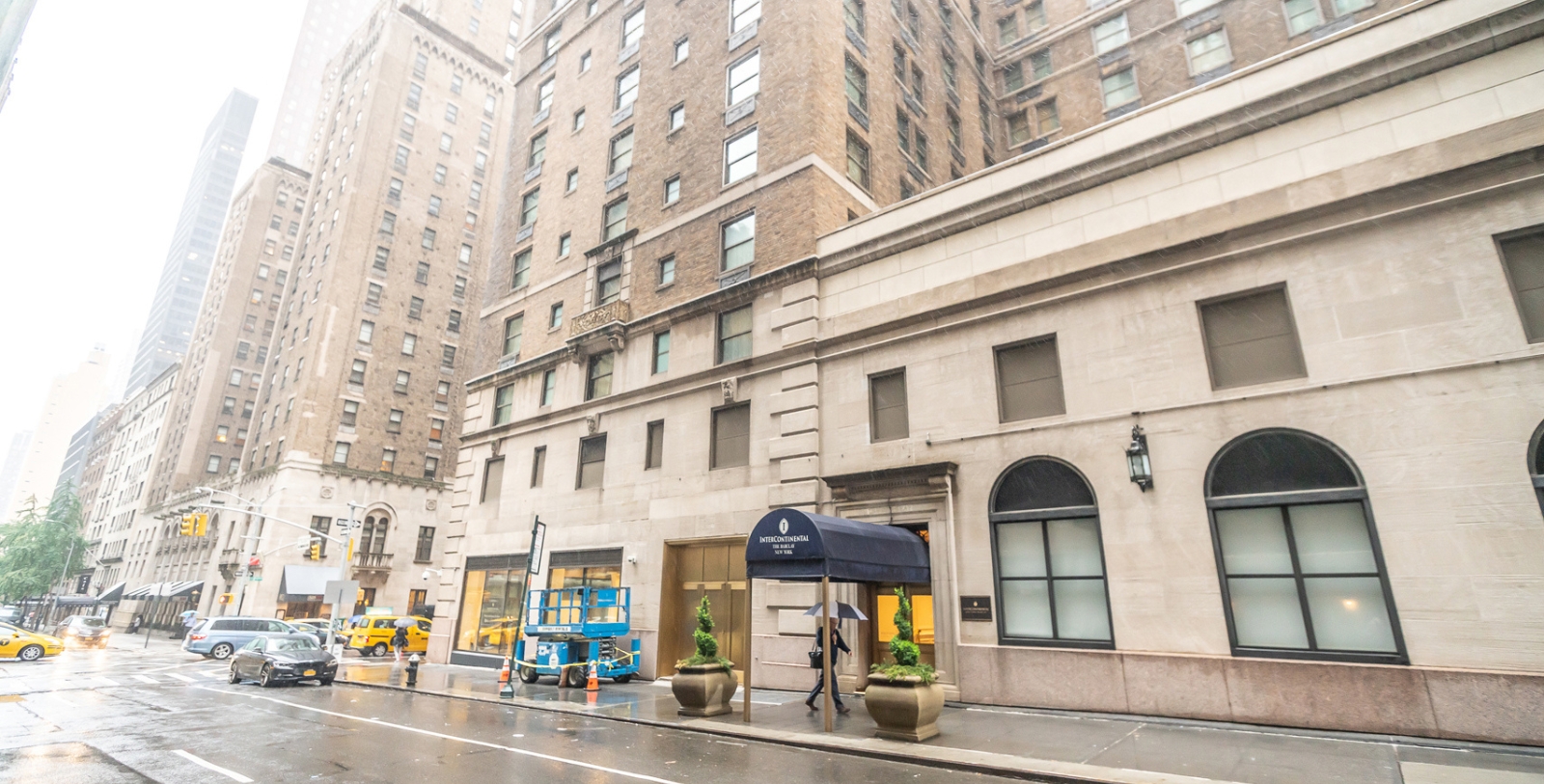 Discover the Federal style architecture of InterContinental New York Barclay.