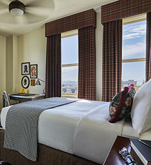 Accommodations:
Graduate Berkeley
in Berkeley