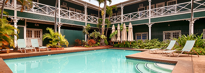 Activities:
Pioneer Inn
in Maui/Lahaina