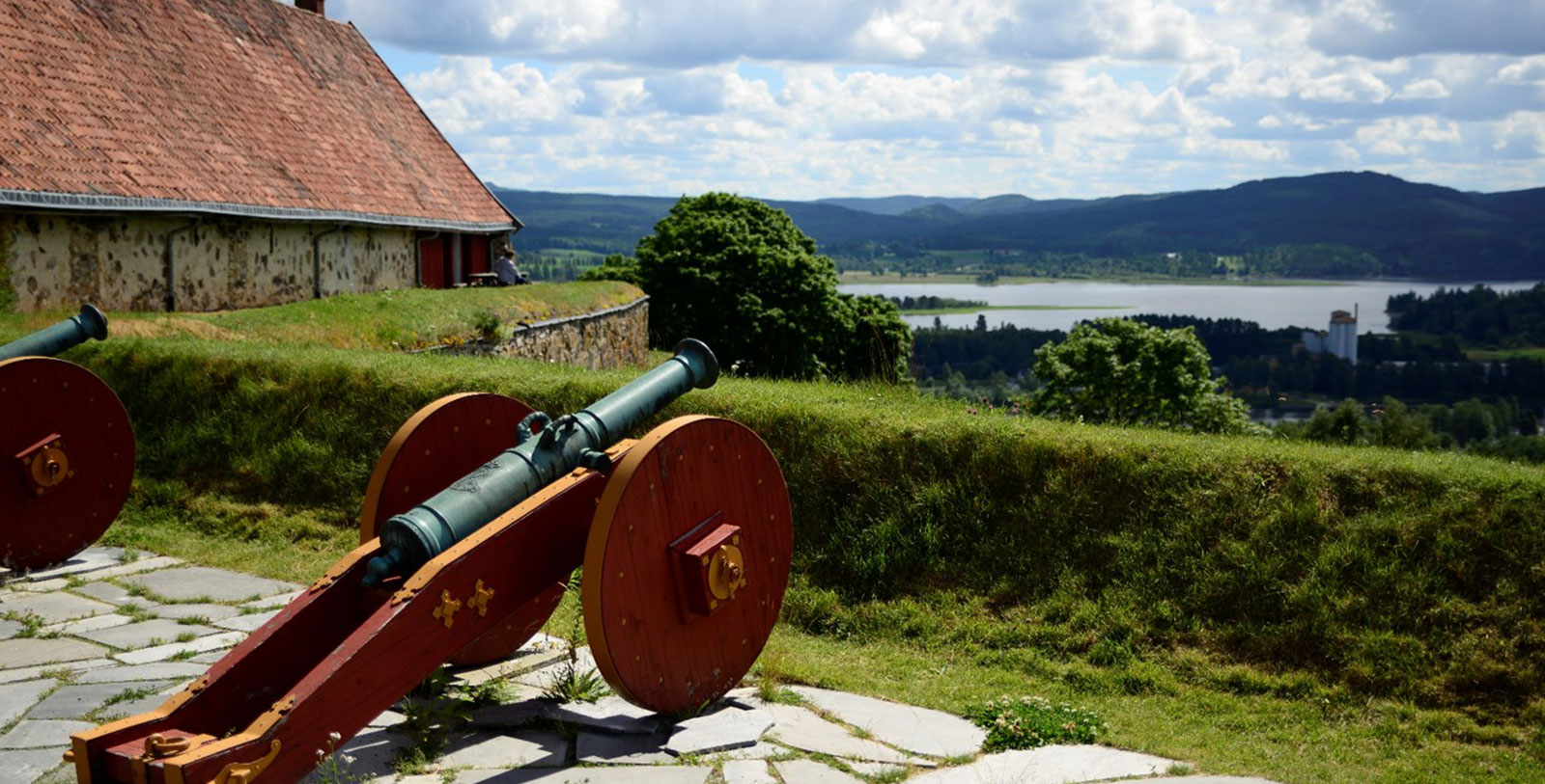 Explore the Akerhus Fortress (Akerhus Festning) along the shoreline of Oslo harbor.