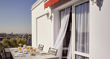 Maison Astor Paris, Curio Collection by Hilton
in Paris