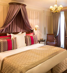 Accommodations:
Hotel Napoleon Paris
in Paris
