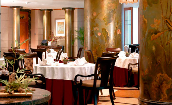 Boyue Beijing Hotel
- Dining