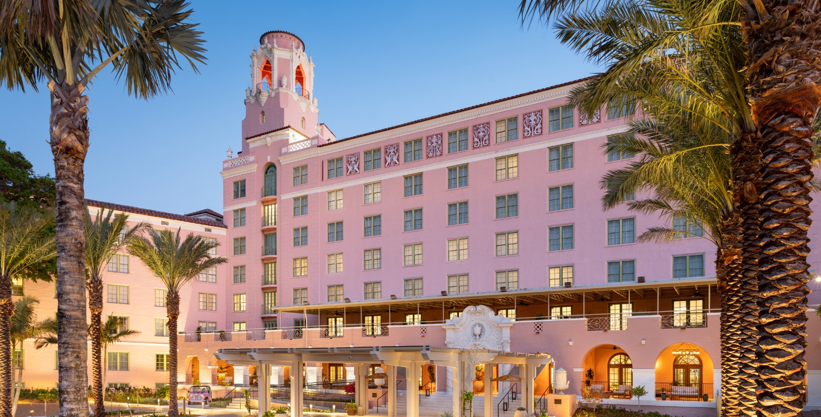 Image of Hotel Exterior The Vinoy Renaissance St. Petersburg Resort & Golf Club, 1925, Member of Historic Hotels of America, in St. Petersburg, Florida, Discover