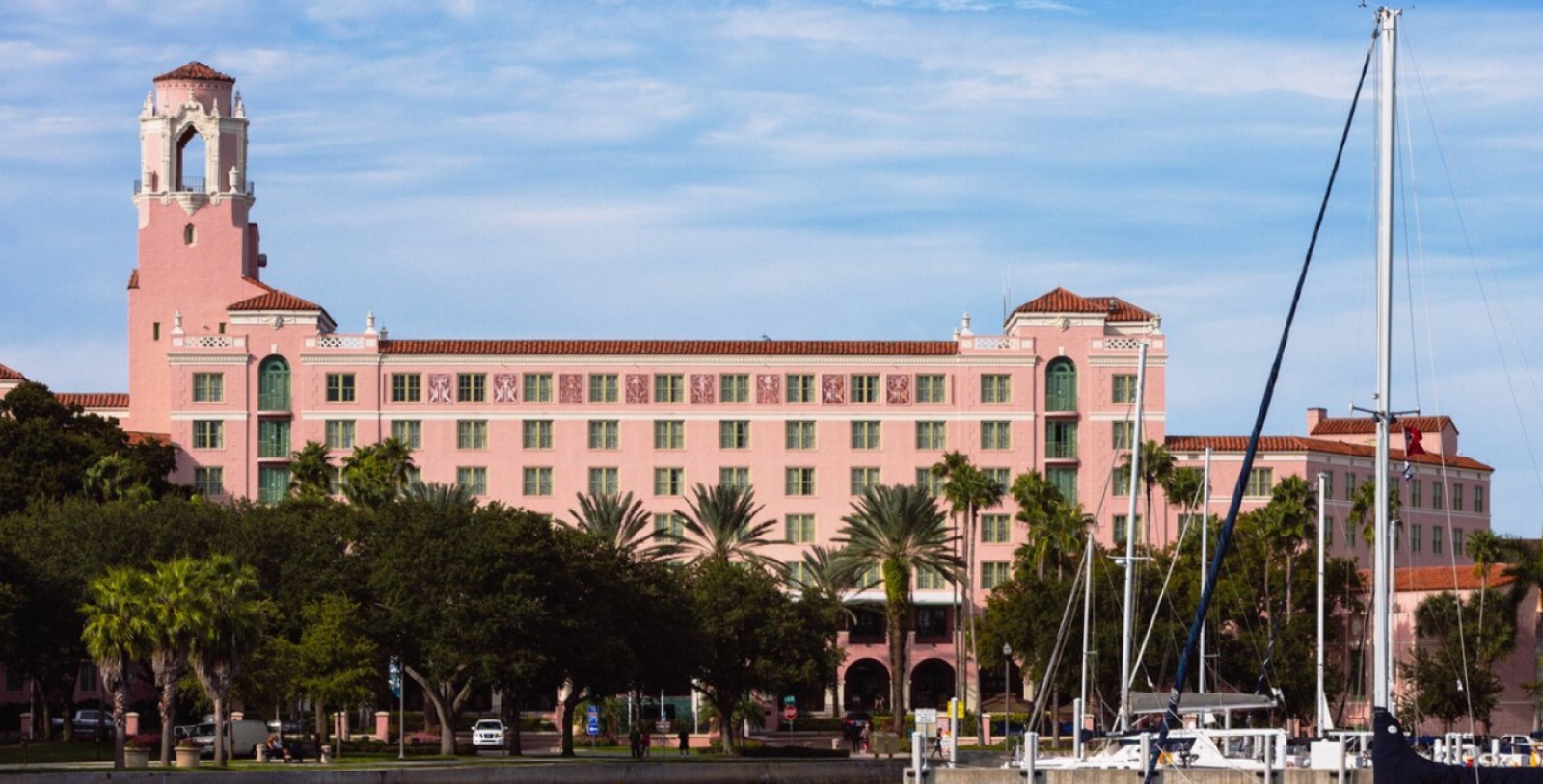 Image of Hotel Exterior The Vinoy Renaissance St. Petersburg Resort & Golf Club, 1925, Member of Historic Hotels of America, in St. Petersburg, Florida, Discover