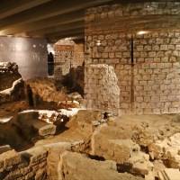 Crypte Archéologique De L'île De La Cité