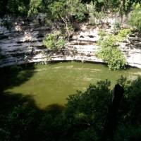Cenote Sagrado De Chichen Itzá