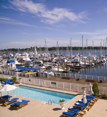 Local Attractions:
Wentworth by the Sea
in New Castle